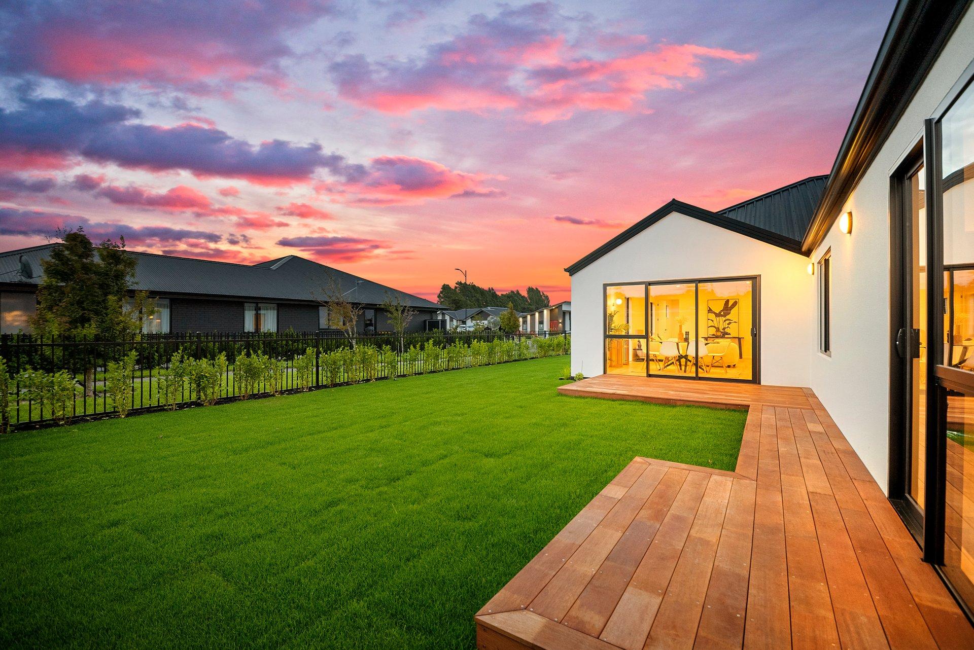 80 Muirhill Street Gallery 22